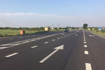 На українських дорогах з'являться засоби заспокоєння руху
