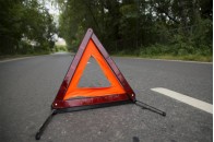На Волині бус протаранив автівку і 