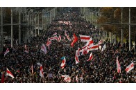 У Мінську силовики відкрили вогонь по мирних демонстрантах (жорстоке відео 18+)