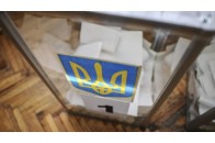 Перші екзит-поли: хто перемагає на виборах мерів та до міських рад