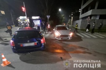 Повідомили деталі аварії у Луцьку, в якій зіткнулись три автівки (фото)