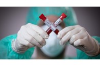 COVID-19 не відступає: за добу в Україні – майже 8 тисяч нових хворих, на Волині – 230