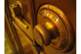 Головні новини Волині 11 листопада: у селі на Волині у фермера невідомі викрали сейф із грішми; за час свого мерства Богдан Шиба роздав гектари земель у…