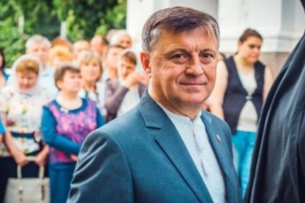 Головні новини Волині 15 листопада: Шиба використав у якості спостерігача неповнолітнього; поліція відлупцювала фанатів ФК 