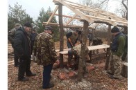 На Волині учасники АТО облаштовують відпочинкову зону (фото)
