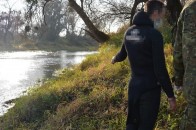 Чоловік переплив холодний Буг, щоб потрапити до Польщі з цигарками
