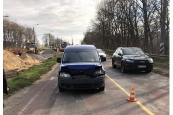 На трасі Луцьк-Рівне зіткнулися дві автівки (фото)
