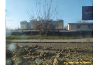 У Луцьку з автомобіля злетів вантаж, рух дорогою ускладнено