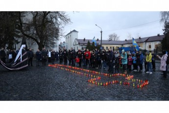 У Луцьку вшанували пам'ять жертв Голодоморів (фото)