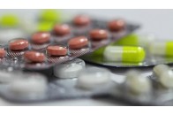 Українців попереджають про чергову загрозу через вживання антибіотиків у разі COVID-19, – МОЗ