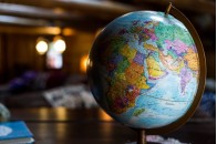 У МОЗ оновили список країн зеленої та червоної зони: перелік