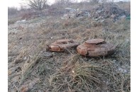 На Волині селяни знайшли протитанкові міни та артилерійський снаряд