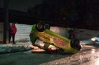 На Волині перекинувся автомобіль доставки піци