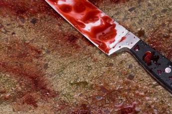 На Волині п'яний чоловік наніс односельцю 10 ножових поранень