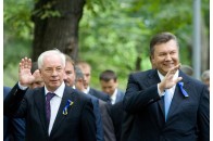 Азаров розкрив подробиці втечі Януковича із України у 2014-му