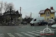 У Луцьку зіткнулися легковик та бус