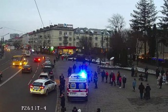 У центрі Луцька побились таксисти (фото, відео)