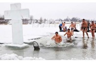 Чи оздоровлює купання на Водохреще: поради, які варто врахувати