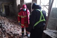 На Волині на території закинутого заводу знайшли чоловіка, який мало не помер від морозу