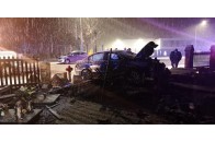 Влаштував погром на кладовищі: п'яний українець у Польщі автівкою пошкодив 9 надгробків (фото)