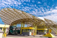 Волинський митник здешевлював автівки, котрі в'їжджали в Україну