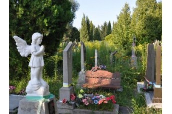 На кладовищі поблизу Луцька закінчуються місця