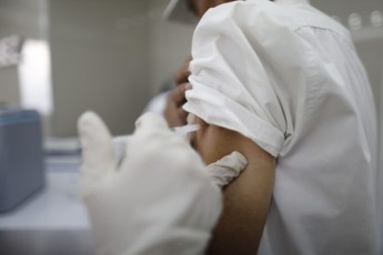 В Україні запустять сайт для запису на COVID-вакцинацію