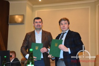 Волиньрада підписала Меморандум про співпрацю із Полтавською облрадою (фото)