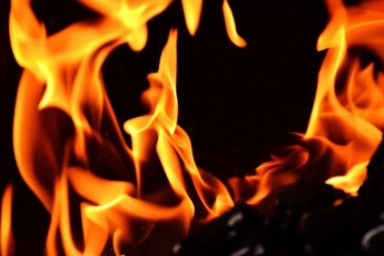 У Луцьку через пожежу померла жінка