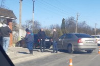 Під Луцьком − аварія, водія з травмами голови госпіталізували (фото, відео)