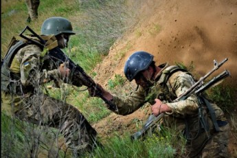Внаслідок ворожого обстрілу на Донбасі загинуло 4 українських захисників