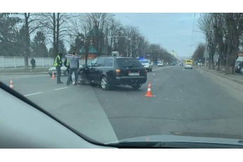 У Луцьку – аварія за участі двох автомобілів (фото)