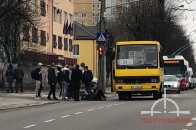 У Луцьку маршрутка збила пішохода (фото)