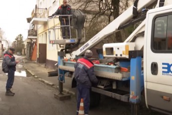 У Луцьку через проблеми на лінії електропередач у людей погоріла техніка (відео)