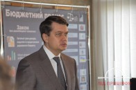 «Так робити не можна», – Дмитро Разумков про нардепа Тищенка під час візиту на Волинь