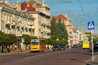 Головні новини Волині 27 квітня: рух проспектом Волі обмежать на два роки; від коронавірусу помер відомий лікар та громадський діяч