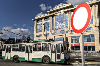 Як курсуватиме громадський транспорт на Великдень у Луцьку