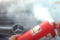 На трасі Устилуг-Луцьк-Рівне під час руху загорівся Mercedes