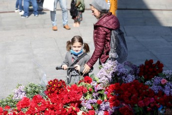 41% українців вважає, що ми маємо відзначати дві дати: День пам'яті та примирення і День перемоги