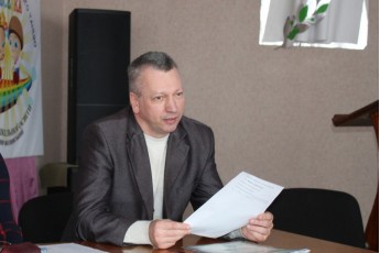 Директор ЦПО у Володимирі, якого спіймали на контрабанді цигарок, досі на посаді