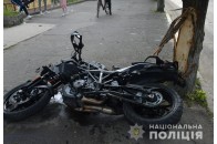 Повідомили деталі аварії на Волині за участі авто та мотоцикліста (фото)