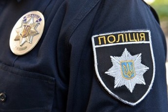 У Луцьку агресивний чоловік побив поліцейського