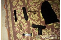 Поліцейські затримали священника, який переробляв зброю під вогнепальну і збував її на Волині