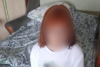 На Київщині школярка під час фотосесії застрелила друга