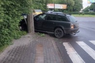 У Луцьку п'яний водій скоїв аварію