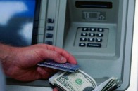 НБУ дозволив українцям купувати валюту в платіжних терміналах