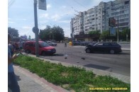 Постраждали батько з 10-річним сином: у Луцьку біля Там-Таму сталася автотроща (фото)