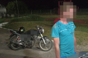 На Волині водій мотоцикла пропонував хабара патрульним