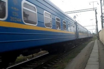 У потязі «Одеса-Ковель» під час руху трапилась пожежа (відео)
