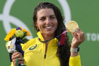 Австралійка полагодила каное за допомогою презерватива та завоювала олімпійську медаль
